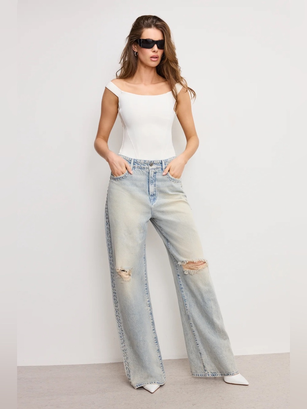 Good American Good Ease Studded Women’s Jeans